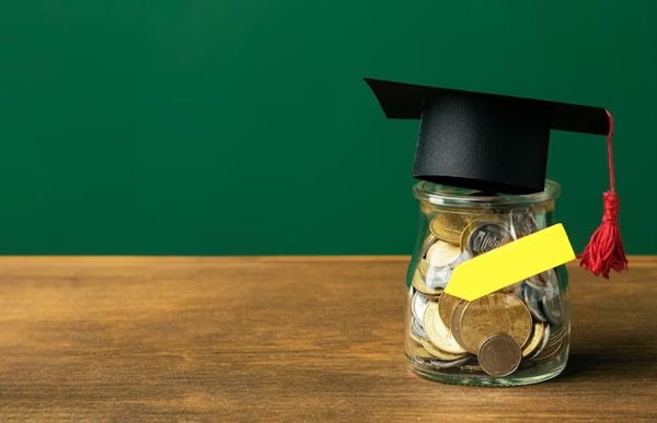 Зміни фінансування вищої освіти в Україні 