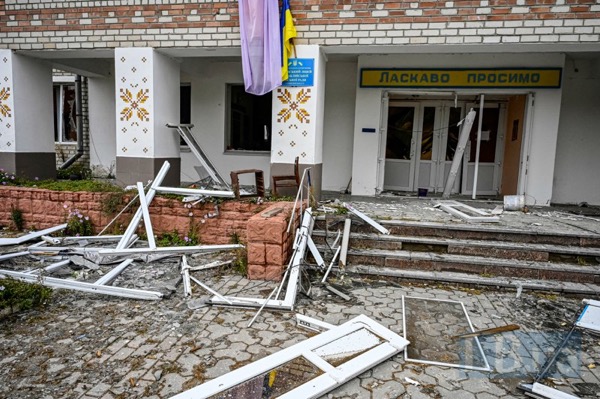 Зруйновані заклади освіти в Україні