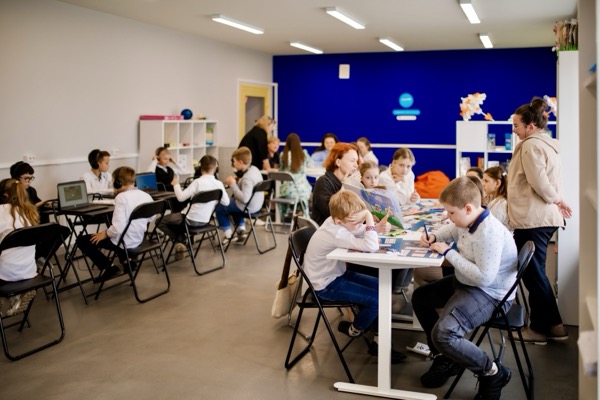 Як нові центри повертають дітям можливість якісно навчатися