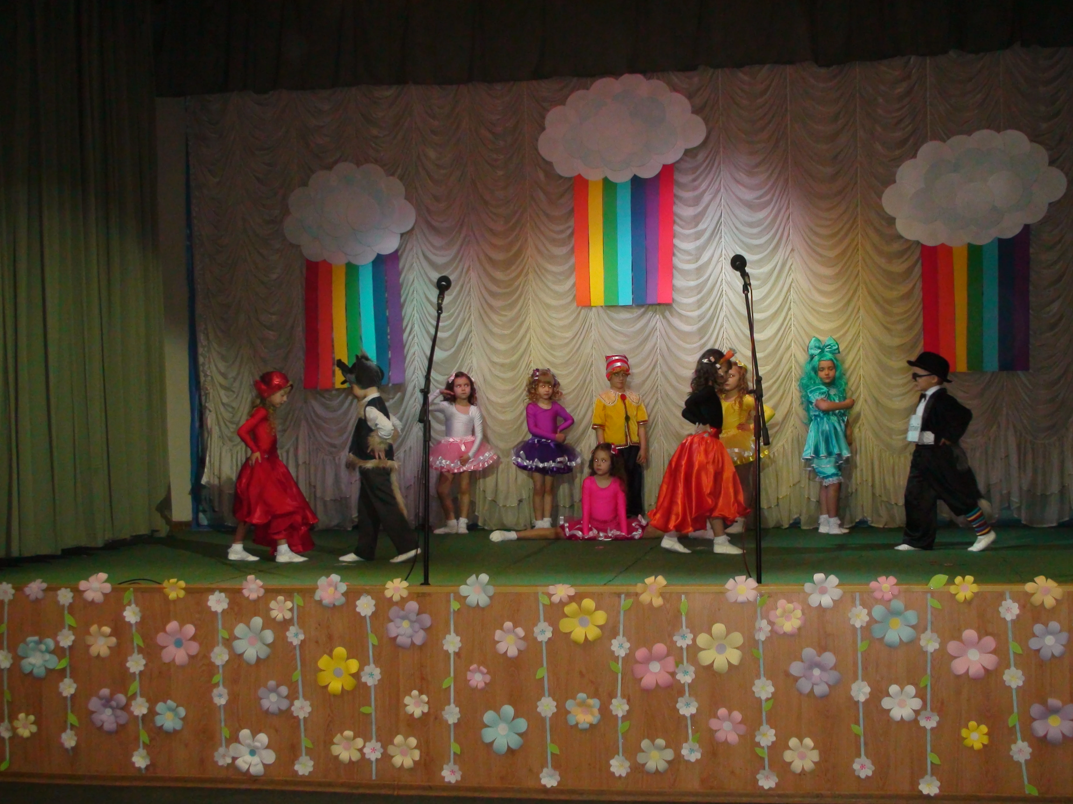 Співанкова райдуга дитинства — свято талантів дошкілля Шевченківського району Києва Співанкова райдуга дитинства — свято талантів дошкілля Шевченківського району Києва