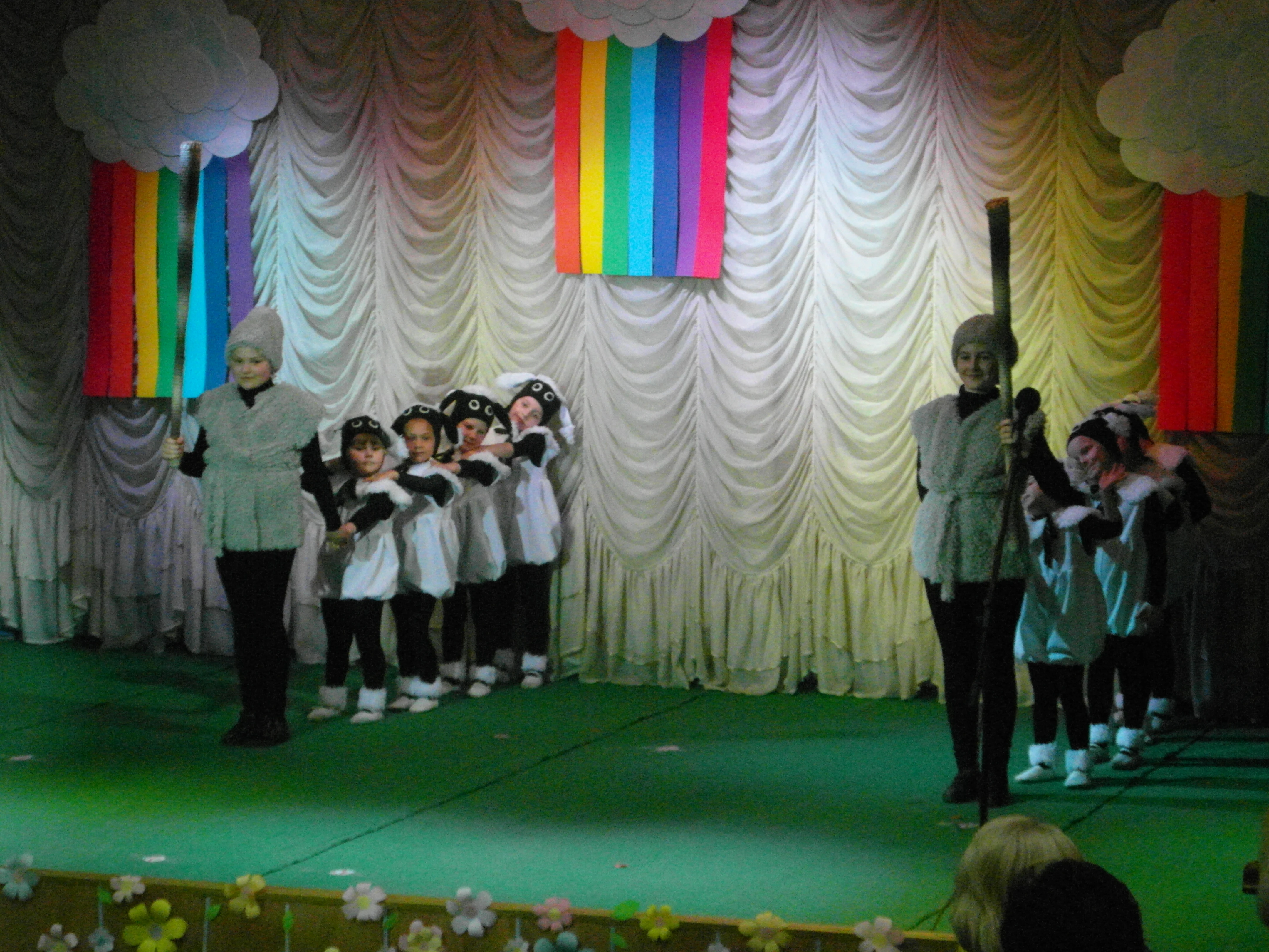 Співанкова райдуга дитинства — свято талантів дошкілля Шевченківського району Києва Співанкова райдуга дитинства — свято талантів дошкілля Шевченківського району Києва