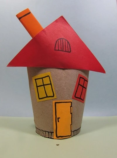 Створіть казкові будиночки в дитячому садку