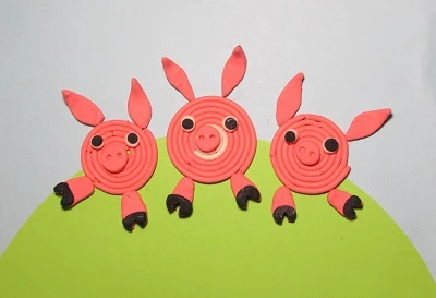 Пластилінографія в ДНЗ - поросята