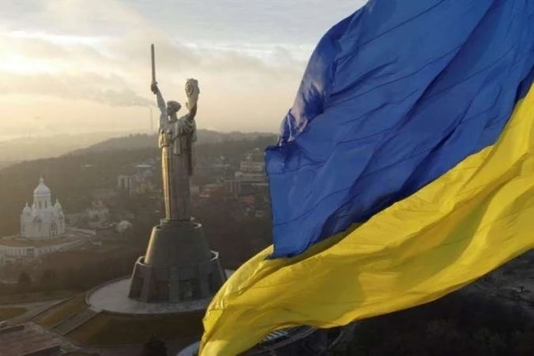 Українці можуть безкоштовно долучитися до вивчення української мови! Українці можуть безкоштовно долучитися до вивчення української мови!