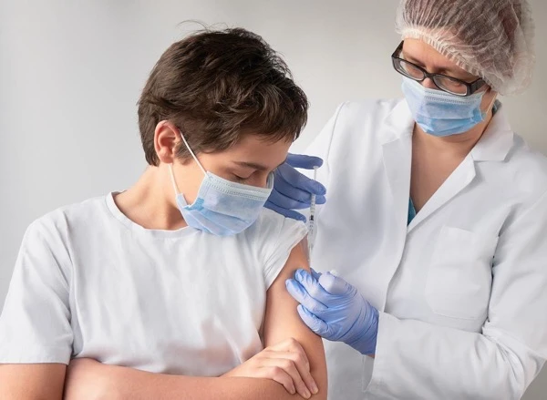 Бустерна вакцина для дітей