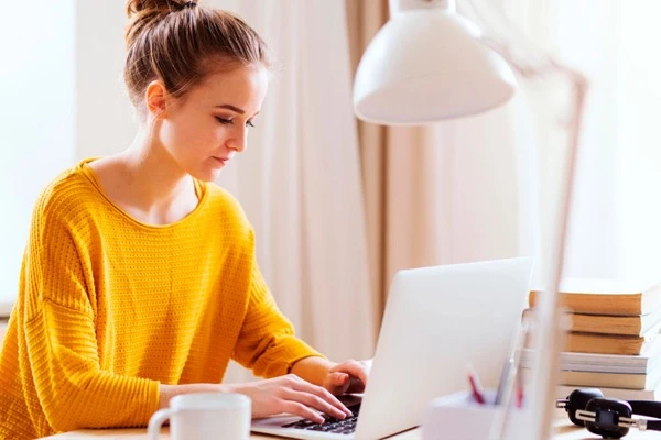 Офіційне використання англійської в Україні