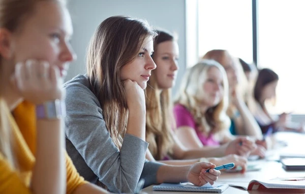 Мовні порушення в закладах освіти