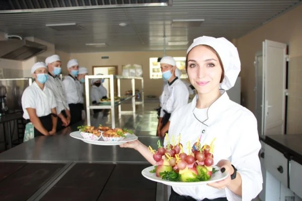 Навчання для кухарів шкіл