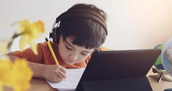 Оновлення застосунку «Вивчаю — не чекаю»