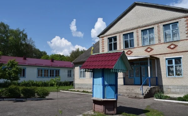 Реорганізація сільських шкіл