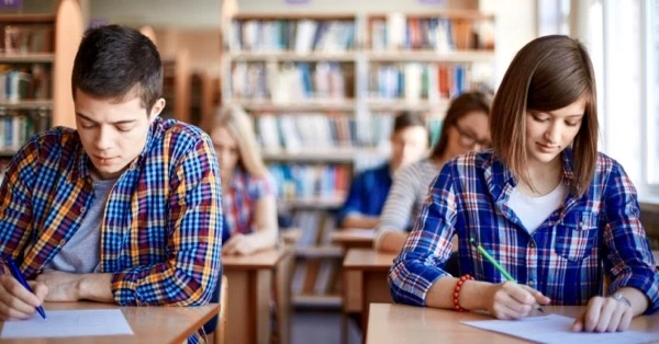 Навчальні предмети в старших класах