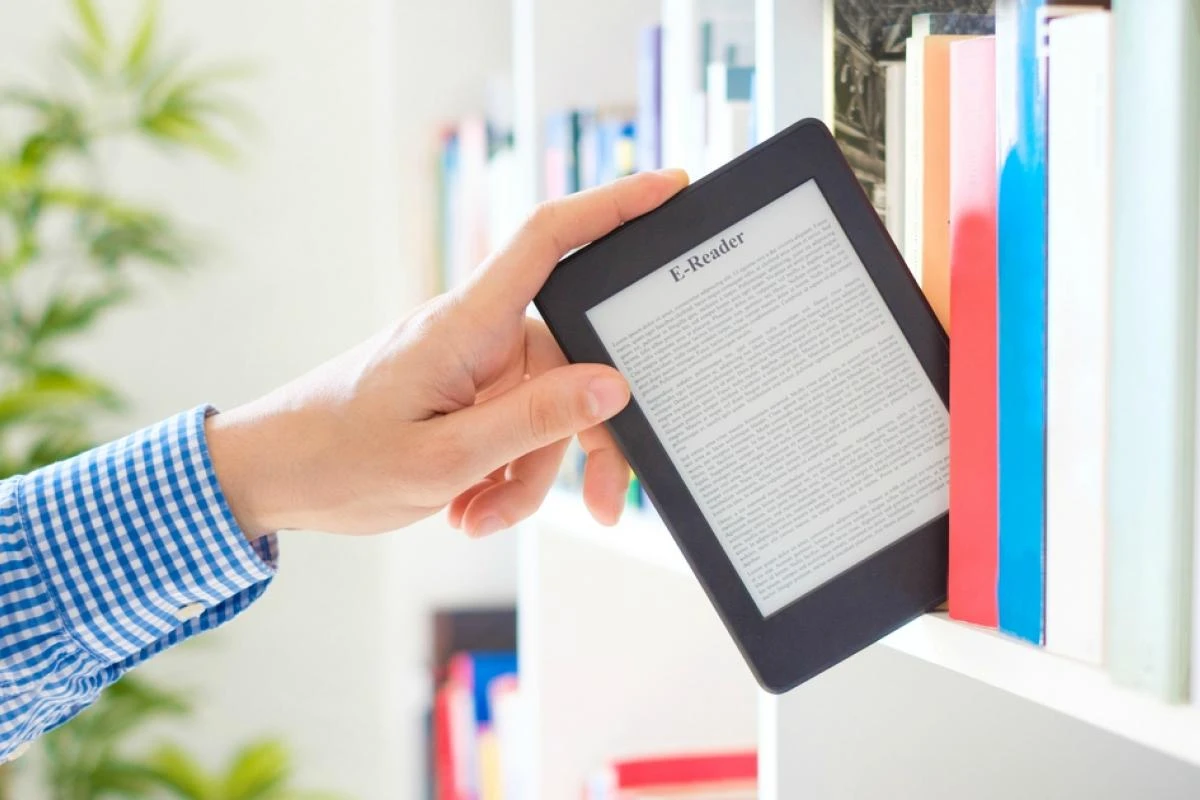 18 вересня: світ відзначає день електронного читання