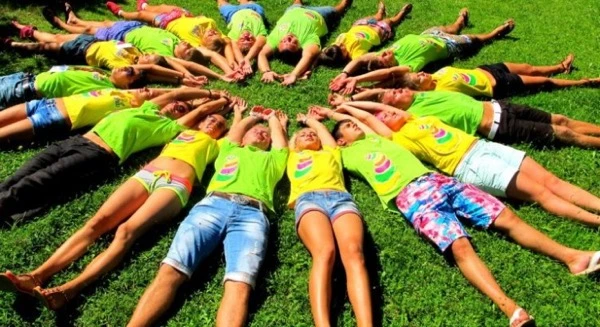 Чим займаються діти в пришкільних таборах