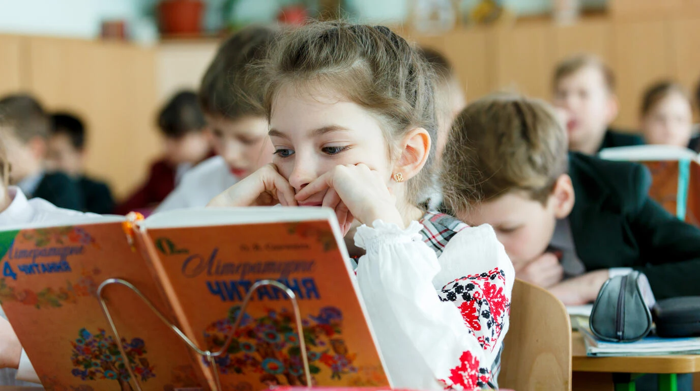 Методистка звинувачує МОН у хибному курсі для початкової школи