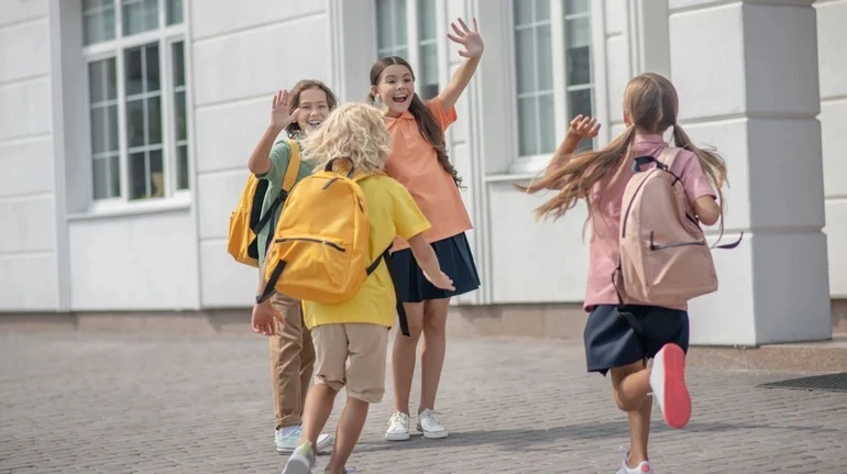 Коли канікули у вашій школі?