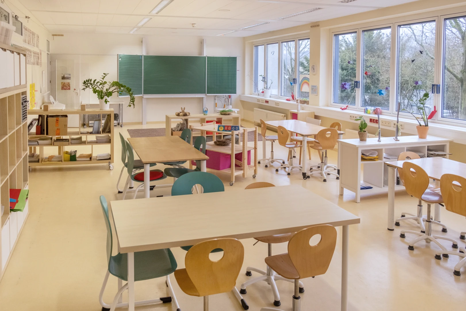 Кабмін затвердив нові підходи до використання майна закладів освіти