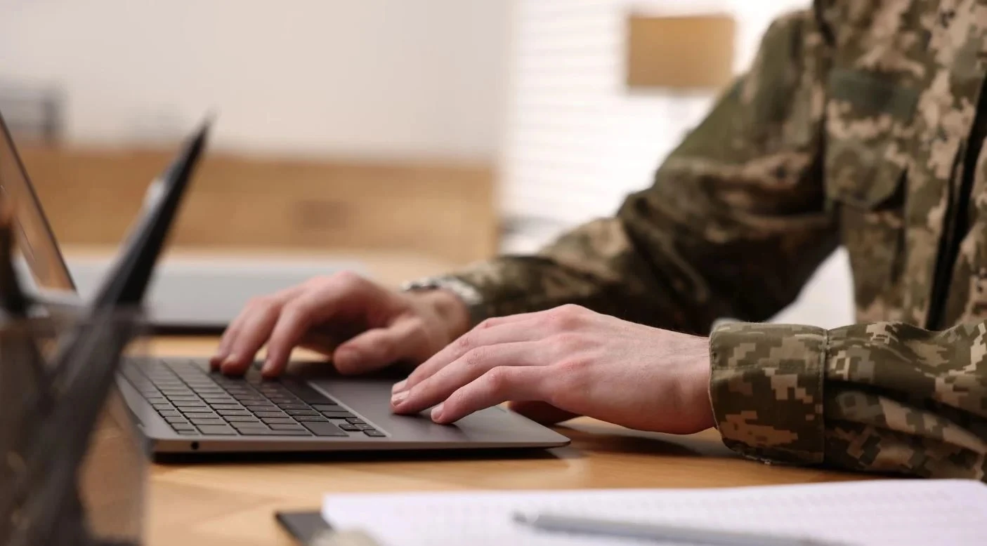 Кого саме стосується перевірка військових документів у школах